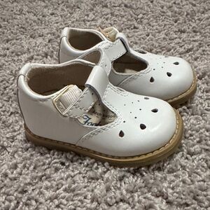 White Kids Shoes with Arch Support - Footmates - 2